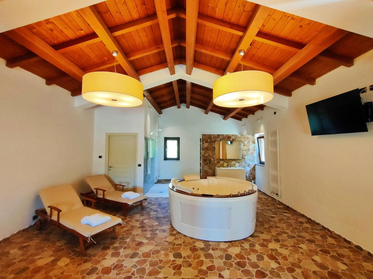 Agriturismo Borgo Biaia Camporgiano Екстер'єр фото