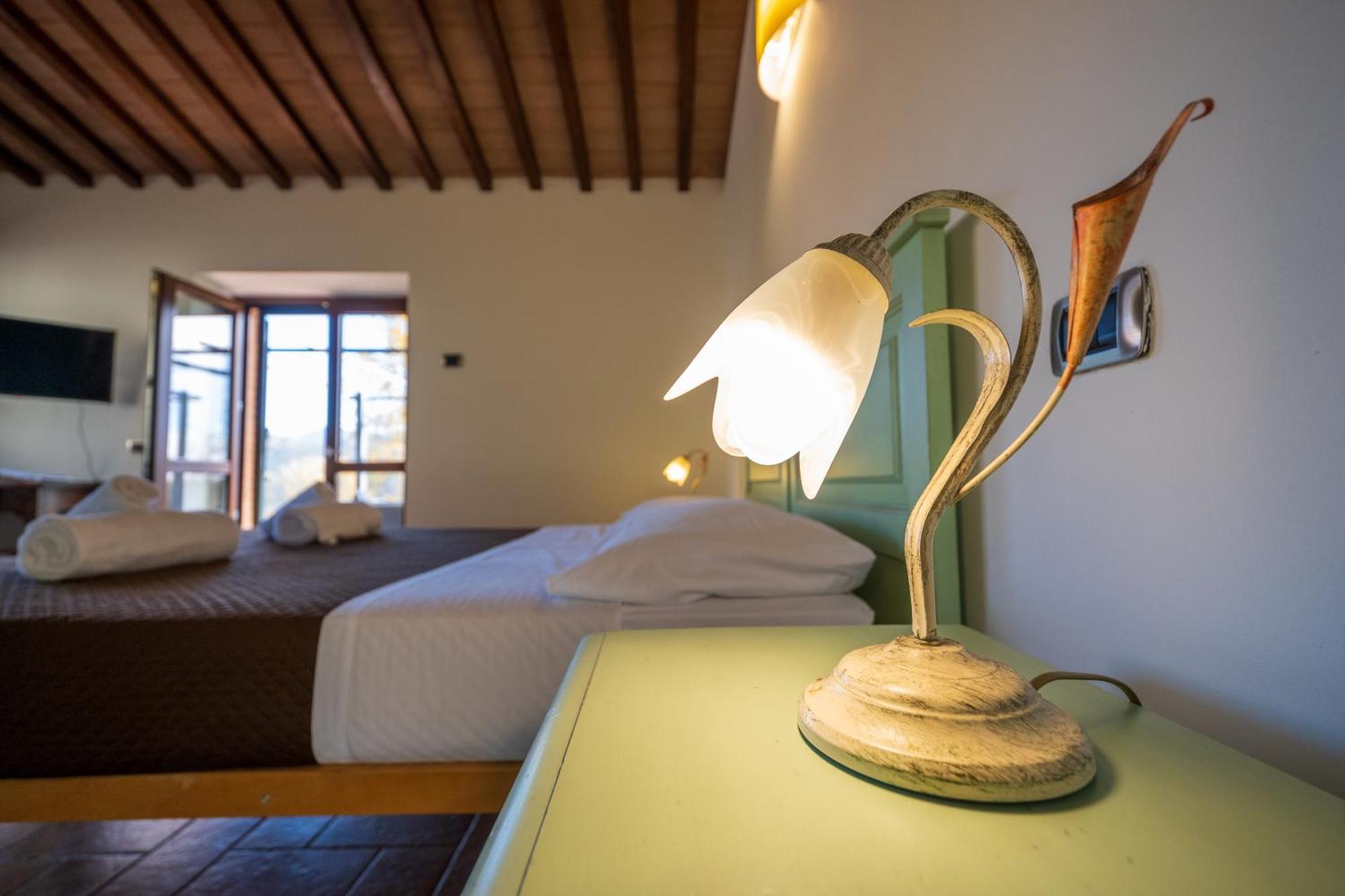 Agriturismo Borgo Biaia Camporgiano Екстер'єр фото